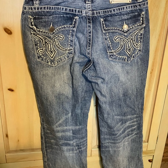MEK DNM USA Size 38w 34L embroidered jeans Nice Shape - Picture 4 of 11